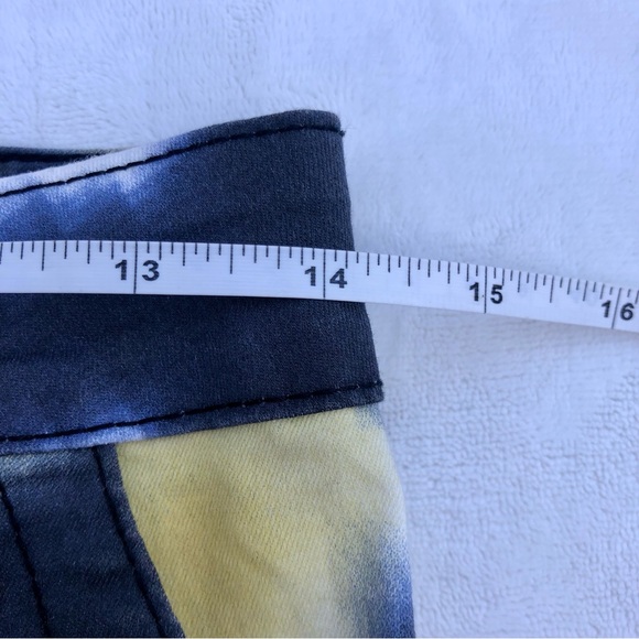 Cargo Jeans Tie Dye Pants Sz. 7 Digital Camo - Picture 3 of 11